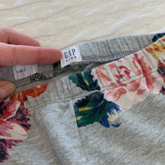Gap Kids, Set of Girls Jeggings/Leggings, Sz 6-7 - Picture 3 of 5